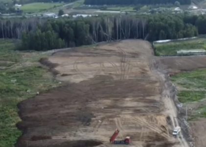 Размещено видео с полем на 42 км Калужского шоссе